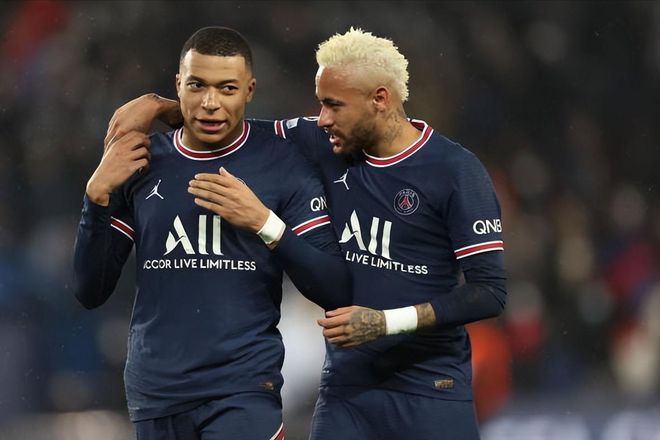 李月汝生日 李月汝生日