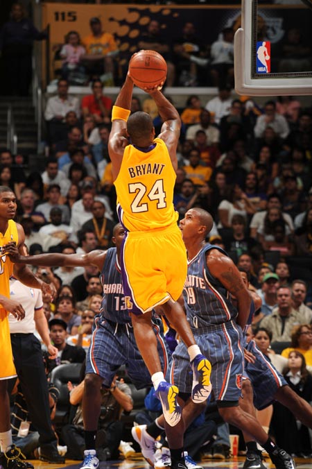 与粉丝保持 与粉丝保持