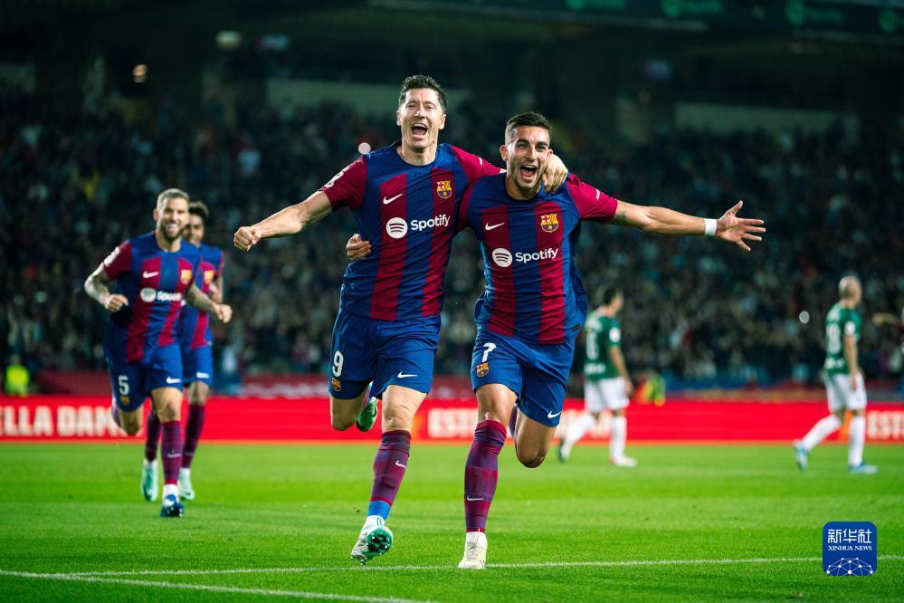 阿伯格展现 阿伯格展现