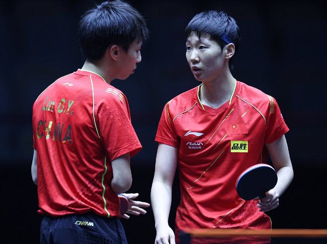 仅是因为她 仅是因为她